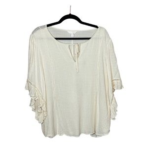 Ethereal flowy white top